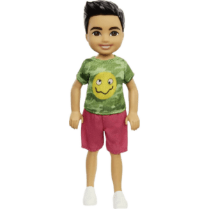 Mattel Barbie® Club Chelsea™: Αγοράκι Με Camo Μπλούζα Χακί, Παπούτσια Και Σορτσάκι (DWJ33/GXT37)